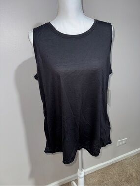 Calvin Klein Black Crewneck Sleeveless Tank Top